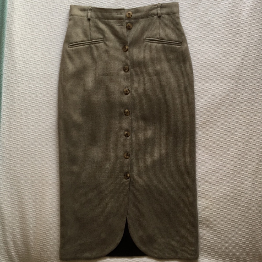 Tristan & Tzeut long skirt 100% wool.